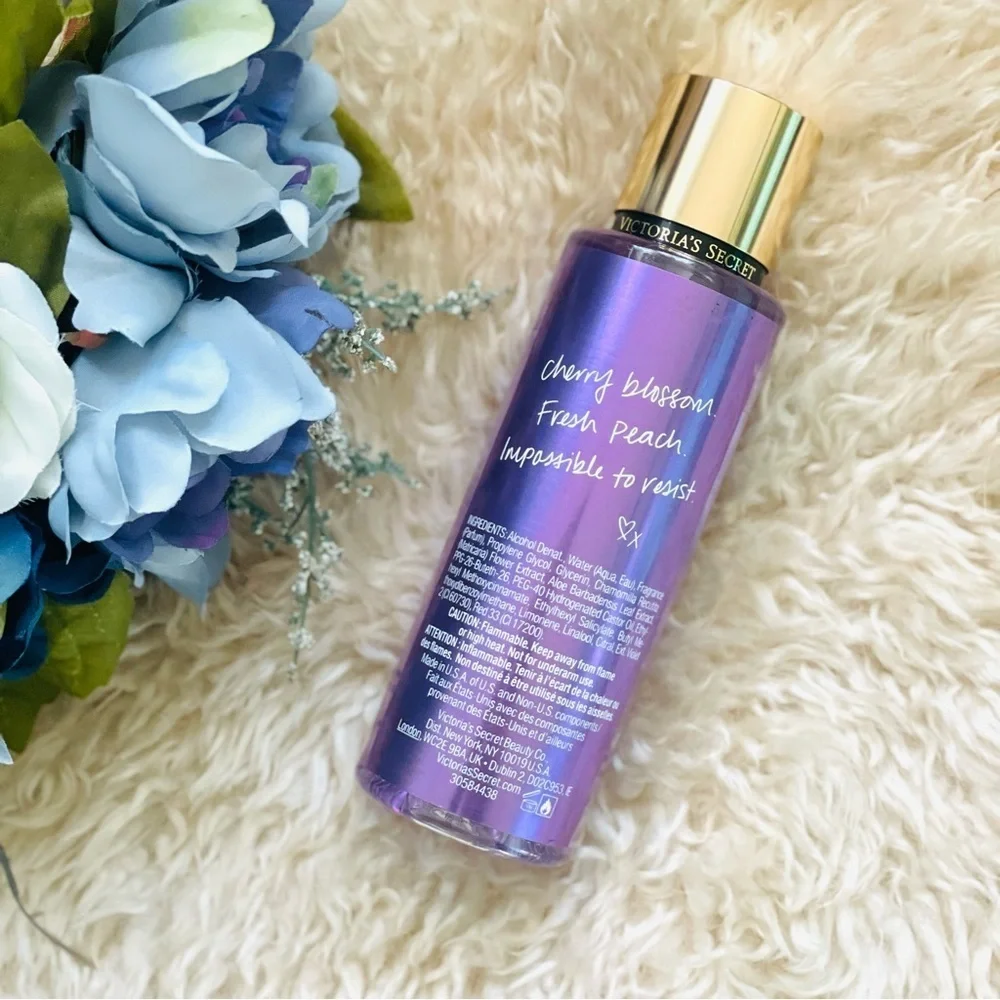 NWT Victoria's Secret Love Spell Limited Edition Vintage Body Fragrance Mist